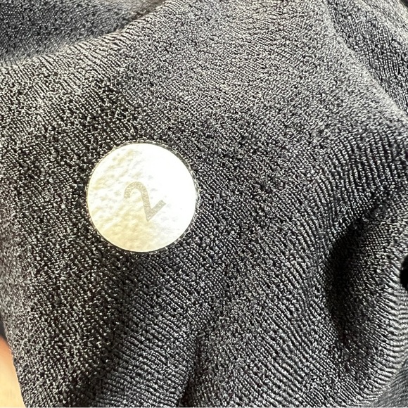 Lululemon H'Om Run Jacket - Picture 8 of 8